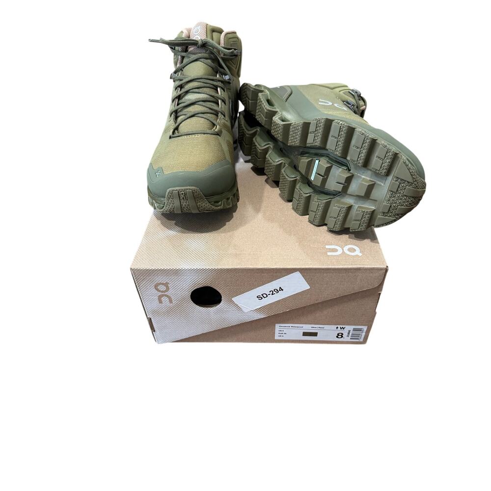 On Running CloudRock Waterproof Hiking Boot Sneaker Women 8 Olive Green new